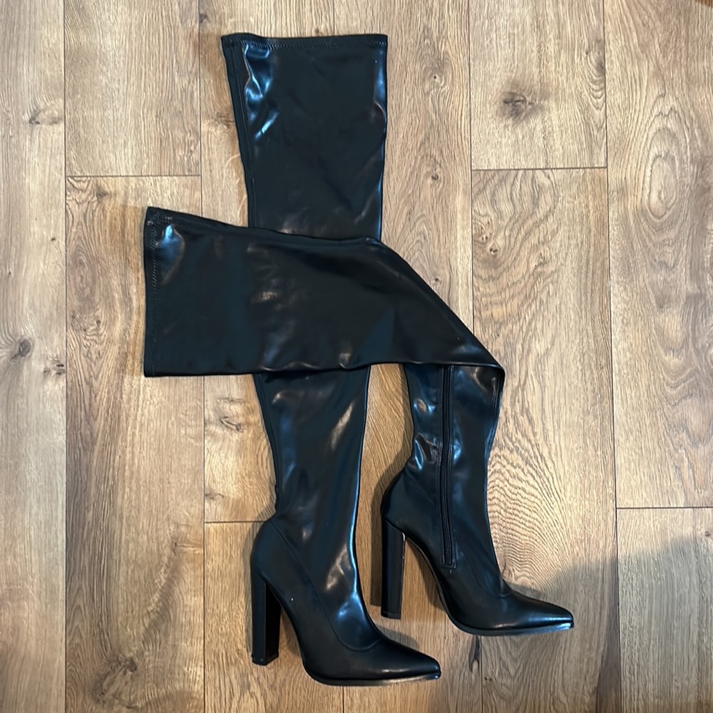 Miss Lola Over the Knee High Boots- black